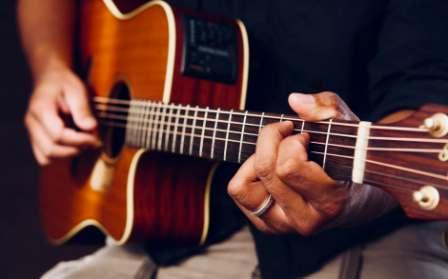 are cheaper acoustic guitar worth buying